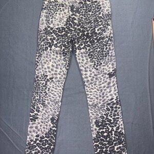Mother The Mid Rise Dazzler Ankle Shadow Leopard Pants in Grey Size 24